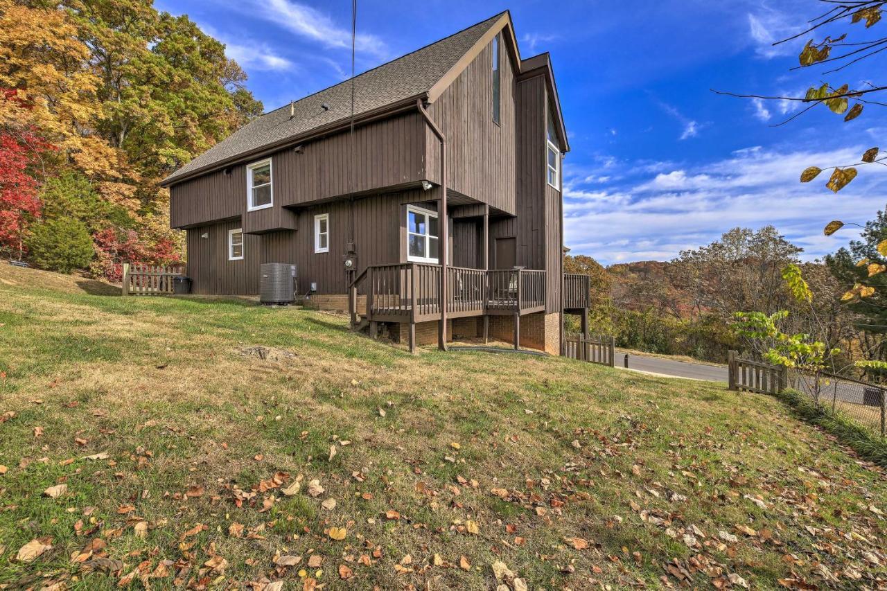 Updated Kingsport Home With Deck And Mtn Views! Exterior foto